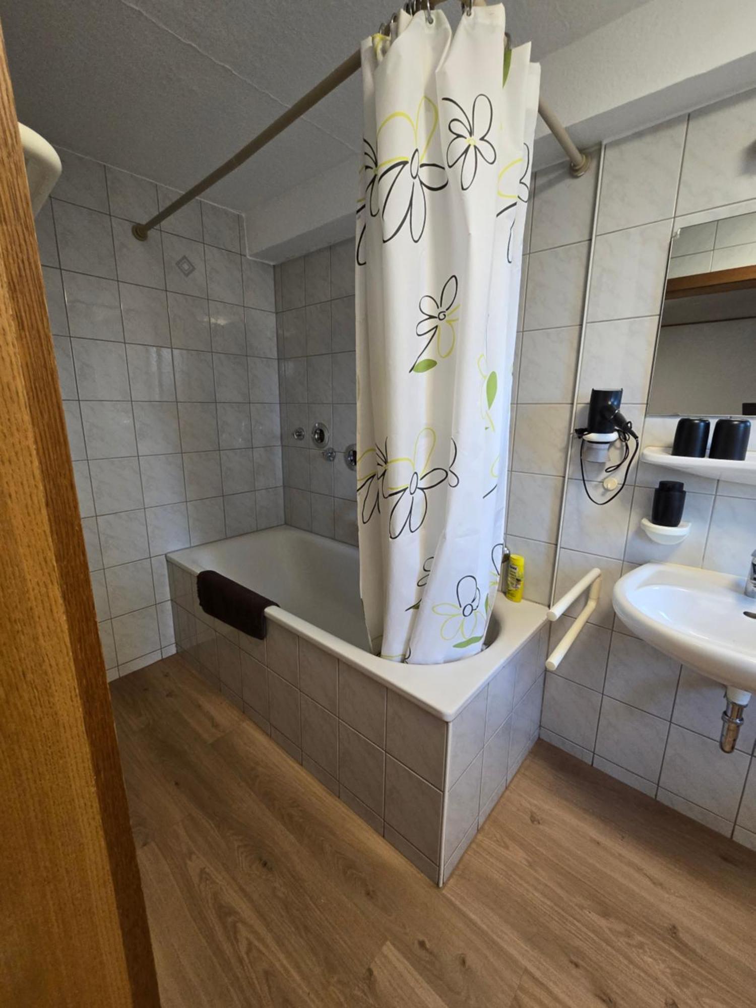 Hirsch Apartment Berg bei Ravensburg